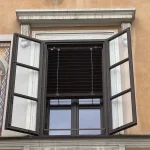 Raffstore im Glaszwischenraum